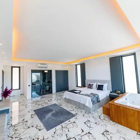 Villa Modern Luxury Seaview 2br Kas